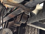 Sous-caisse with Manches de suspension