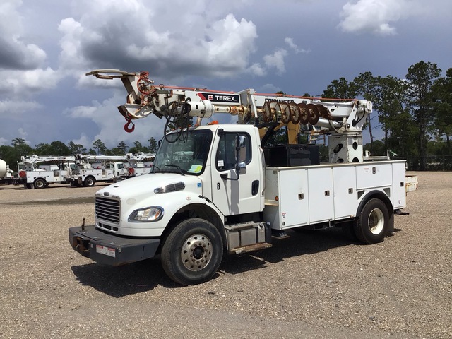 2016 Terex Commander C4047 on 2017 Freightliner M2106 4x2 Digger Derrick Truck