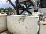 Underbody with Hydraulic Tank