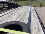 Trailer Chassis with Deck/ Floor Condition