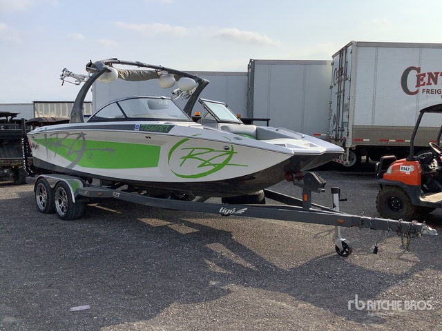 【rik】LLEGWOODTOP1200 Georgia-Pacific Cedar Spectrum Perfection Shake Iron Vinyl Siding