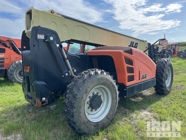2019 JLG 742 Telehandler in Fort Pierce, Florida, United States ...