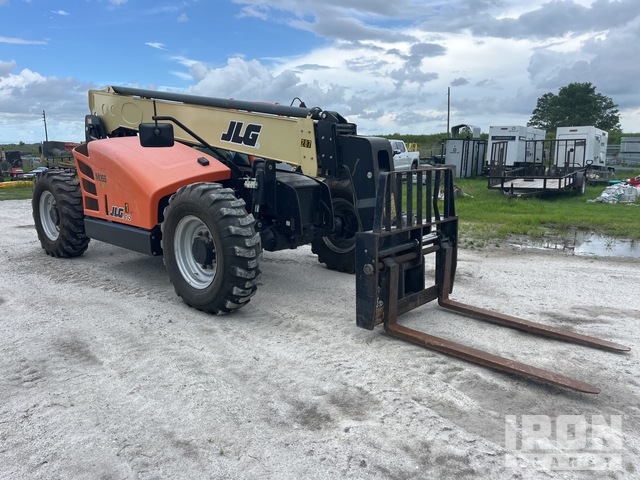 2019 JLG 742 Telehandler in Fort Pierce, Florida, United States ...