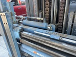 Hydraulics with Side Shift Cylinder