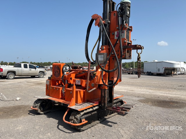 pauselli-900-crawler-mounted-post-driver-ritchie-bros-auctioneers