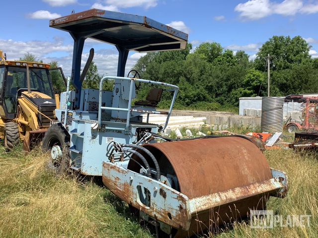 Compactor Sp Ingersoll-Rand SP-48DD Smooth Drum Compactor in Collegeville ...
