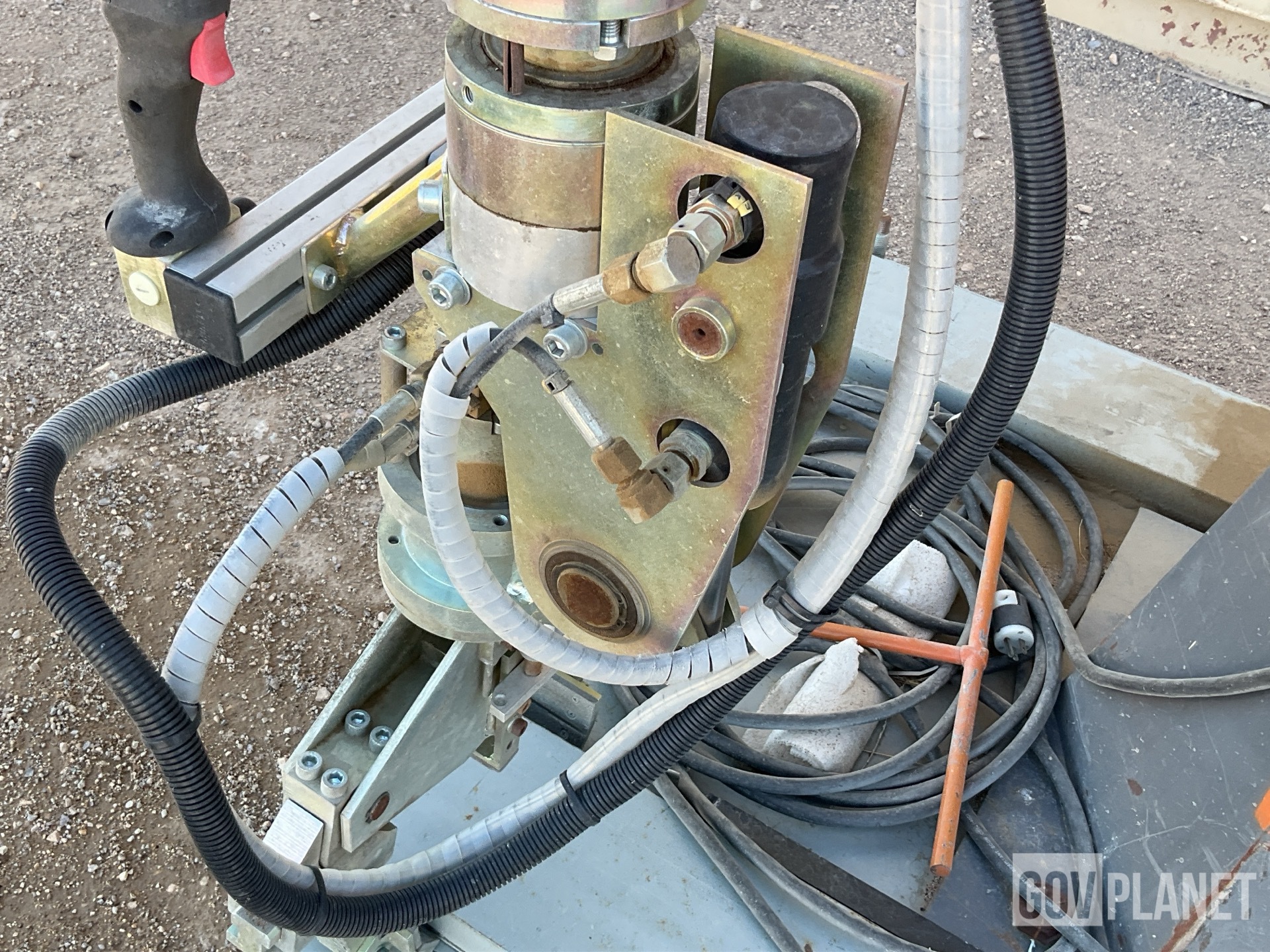 Surplus ATE 10000005869 Remote Manipulator System in Yermo 