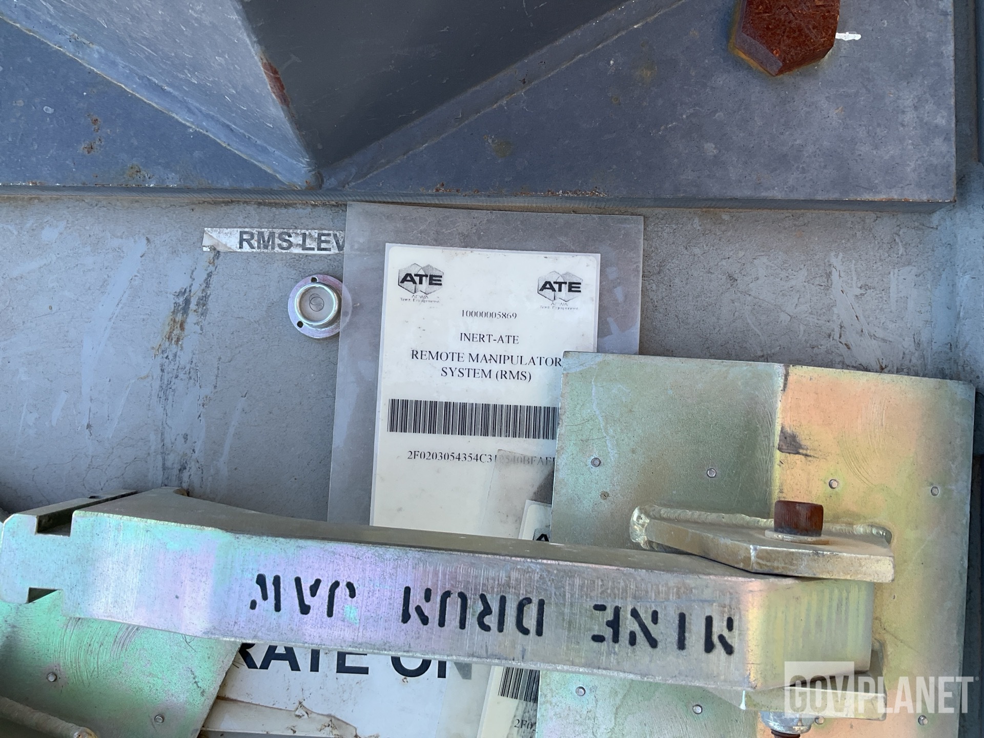 Surplus ATE 10000005869 Remote Manipulator System in Yermo 