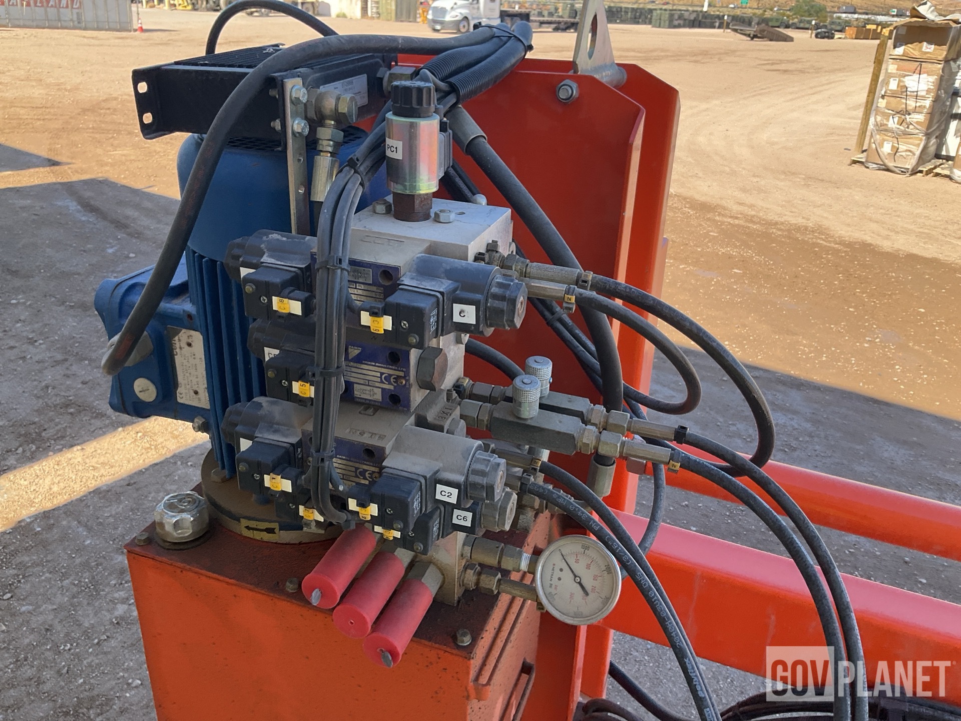 Surplus ATE 10000005869 Remote Manipulator System in Yermo 