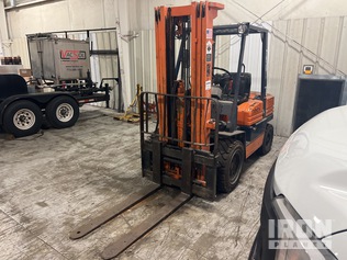 1988 Toyota 02-5FD30 6000 lb Pneumatic Tire Forklift in Louisville ...