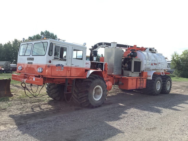 Foremost Delta 6x6 COE Off Road T/A Vacuum Tanker Truck Foremost Delta 6x6 COE Off Road T/A Vacuum Tanker Truck