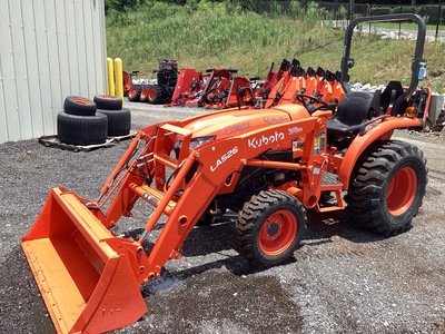 2022 Kubota L3302HST 4WD Utility Tractor
