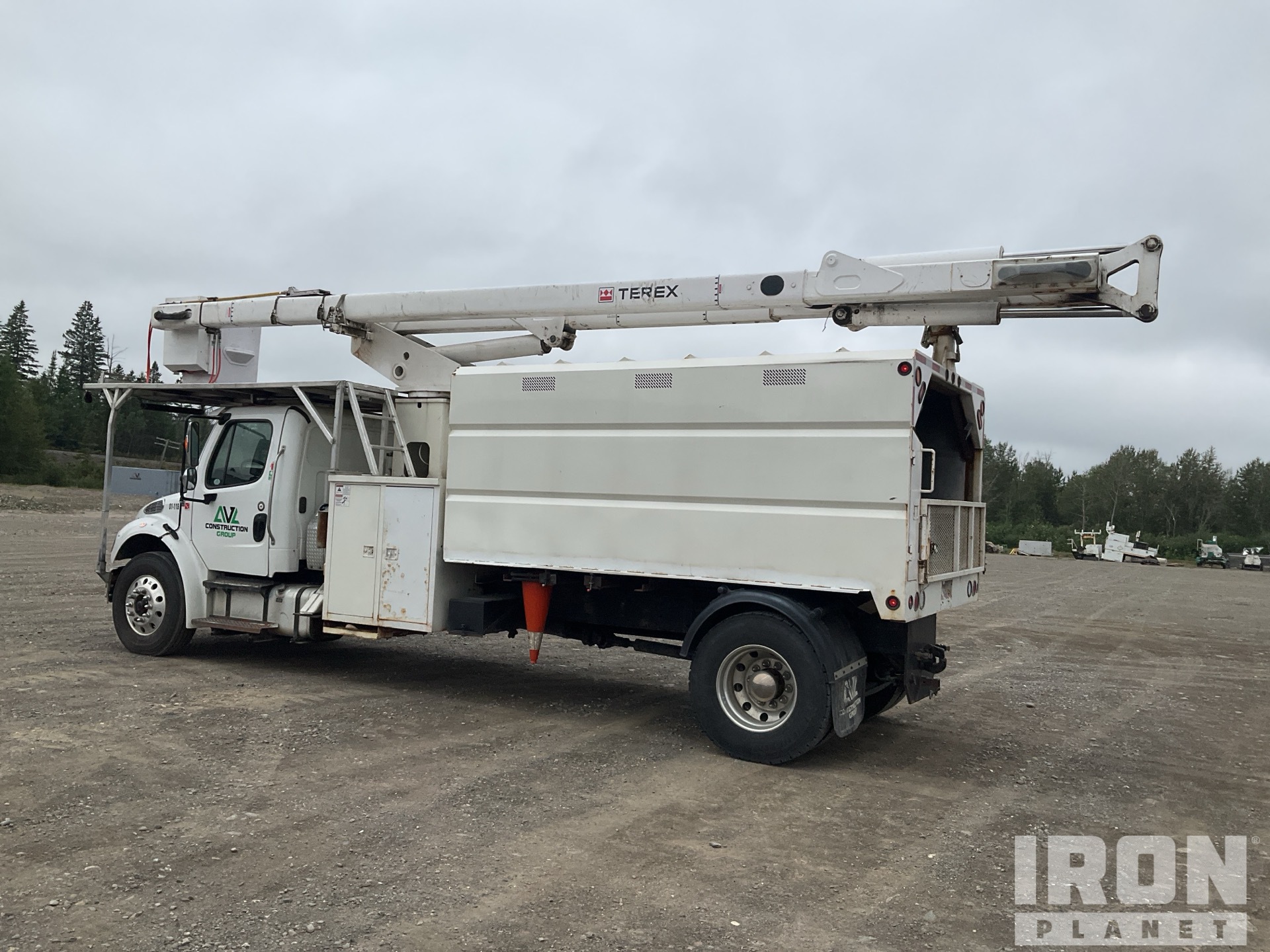 2006 Terex HI-RANGER XT60 60 ft on 2020 Freightliner 4x2 Forestry