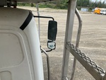 Cab with Mirrors