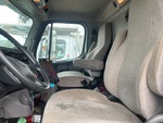Cab with Seats/armrests