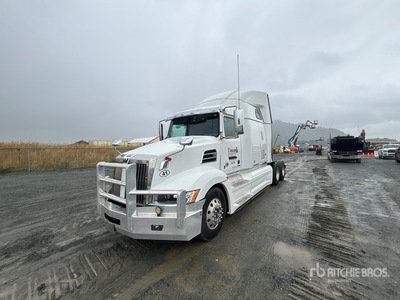 2021 Western Star 5700XE 6x4 T/A Sleeper Truck Tractor