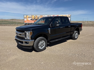 2018 Ford F-250 XLT 4x4 Crew Cab Pickup