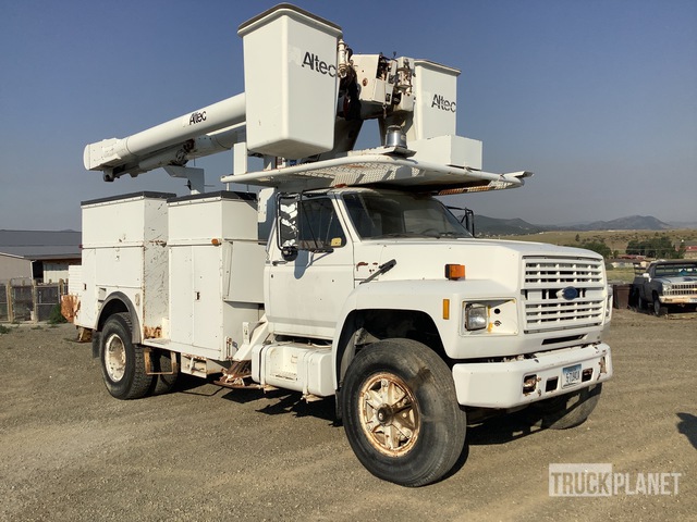 Altec 60 ft on 1986 Ford F8000 4x2 Bucket Truck in East Helena
