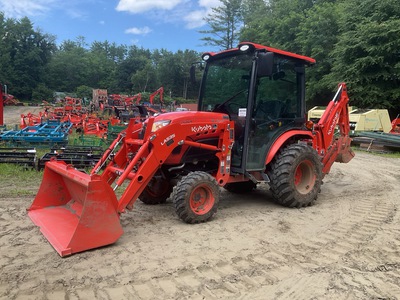 2022 Kubota LX2610HSDC 4WD Utility Tractor
