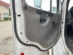 Cab with Window Controls
