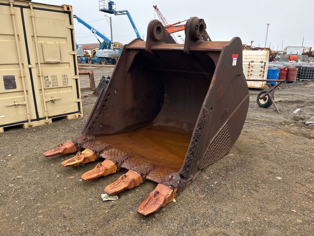 Cat 76 in Excavator Bucket - Fits Cat 385B
