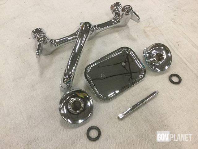 Surplus Lot Of 11 Glacier Bay Jy5020181 Wall Mount Faucets In