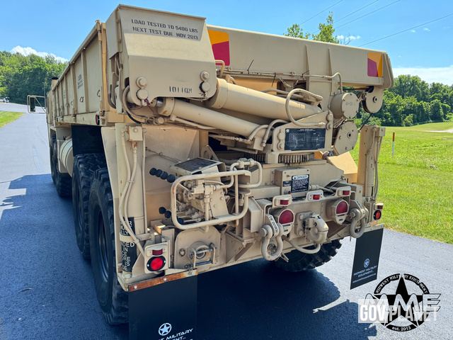 Surplus 1991 M985 Oshkosh HEMTT 8X8 Truck With Material Handling Crane ... image.