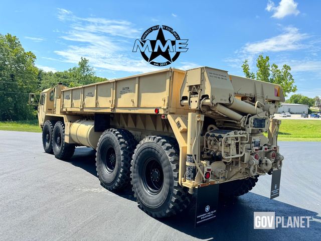 1991 M985 Oshkosh HEMTT 8X8 Truck With Material Handling Crane in ...