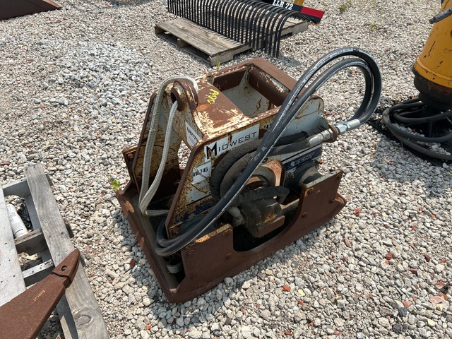 FRD 24 in Plate Compactor Attachment - Fits case 580