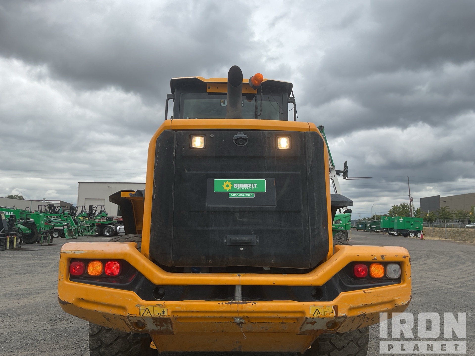 2019 JCB 437 ZX T4F Wheel Loader in Portland, Oregon, United