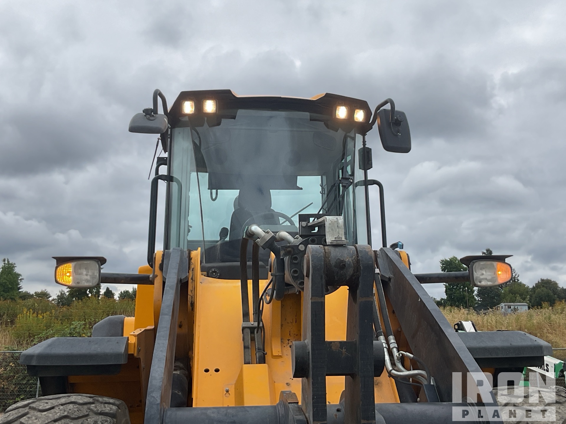 2019 JCB 437 ZX T4F Wheel Loader in Portland, Oregon, United
