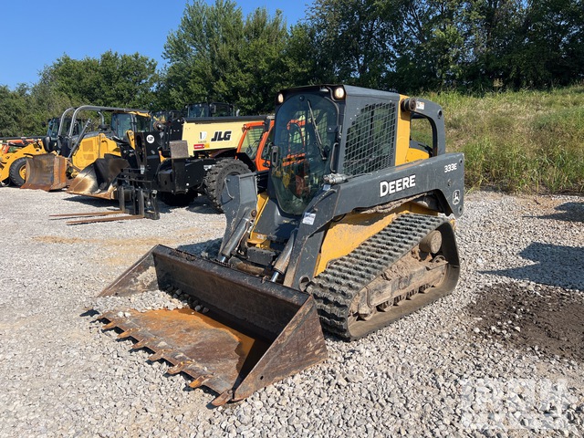 2015 John Deere 333E Compact Track Loader in St. Joseph, Missouri ...