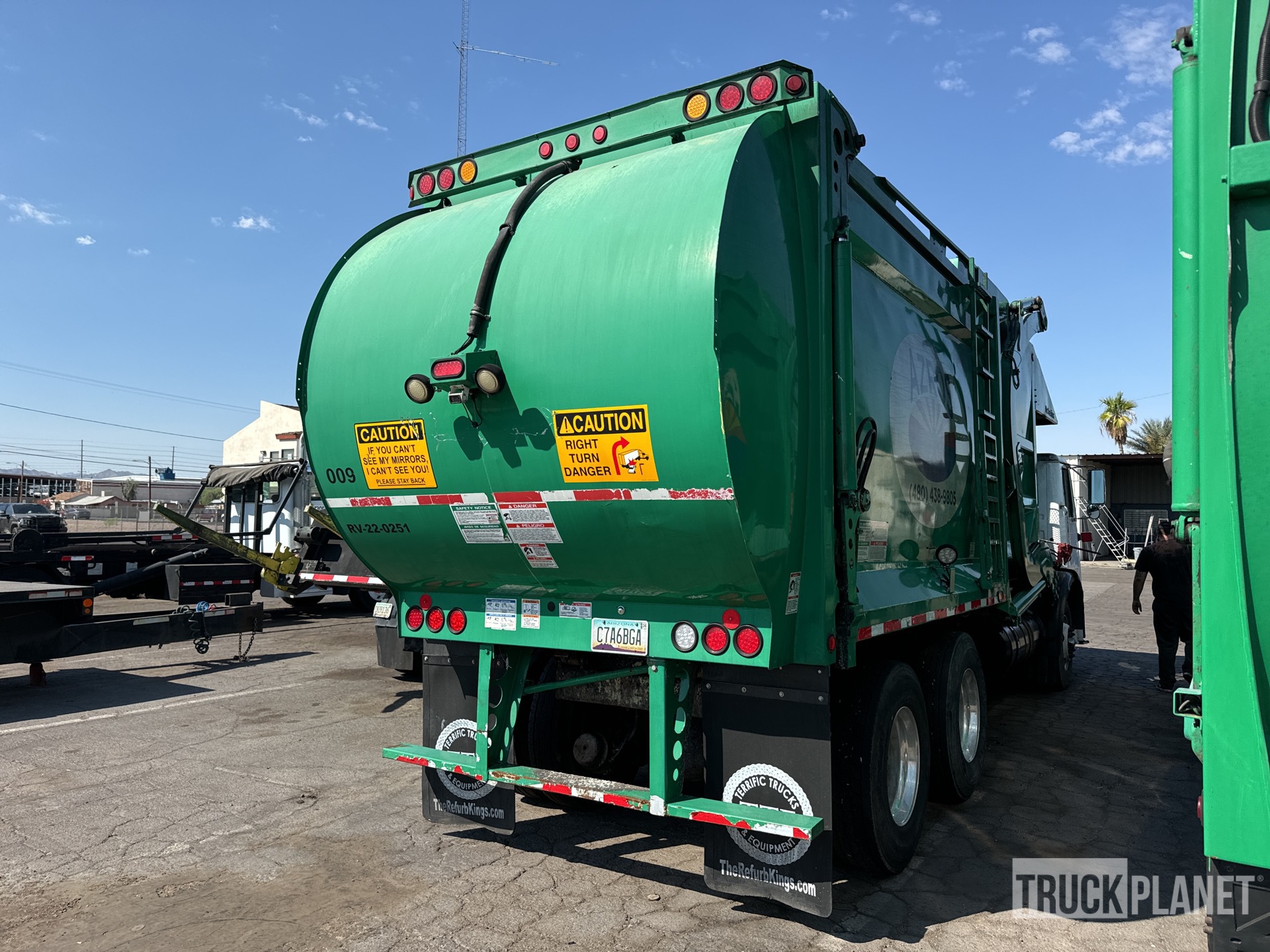 2007 Autocar WX 6x4 COE Front Loader Waste Collection Truck in