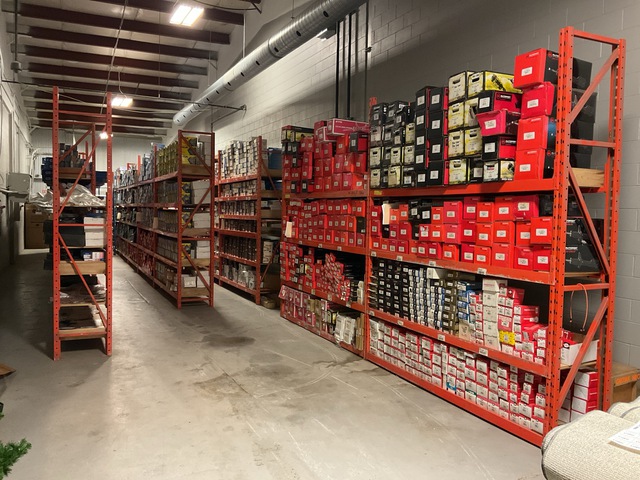 Quantity of Automobile Parts (Unused) Quantity of Automobile Parts (Unused)