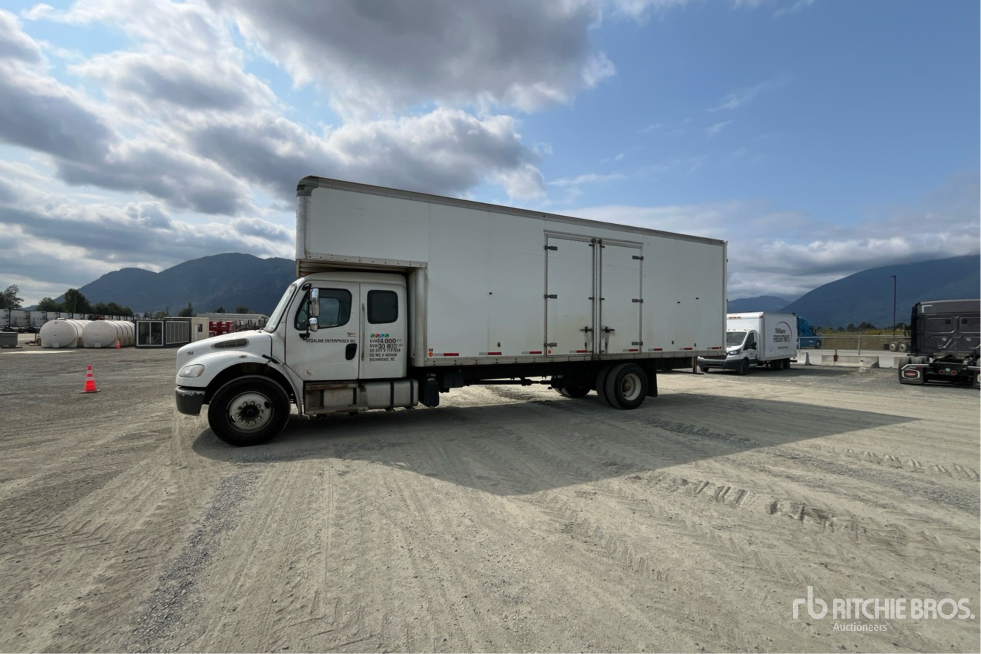 2020 Freightliner M2 106 4x2 Van Truck