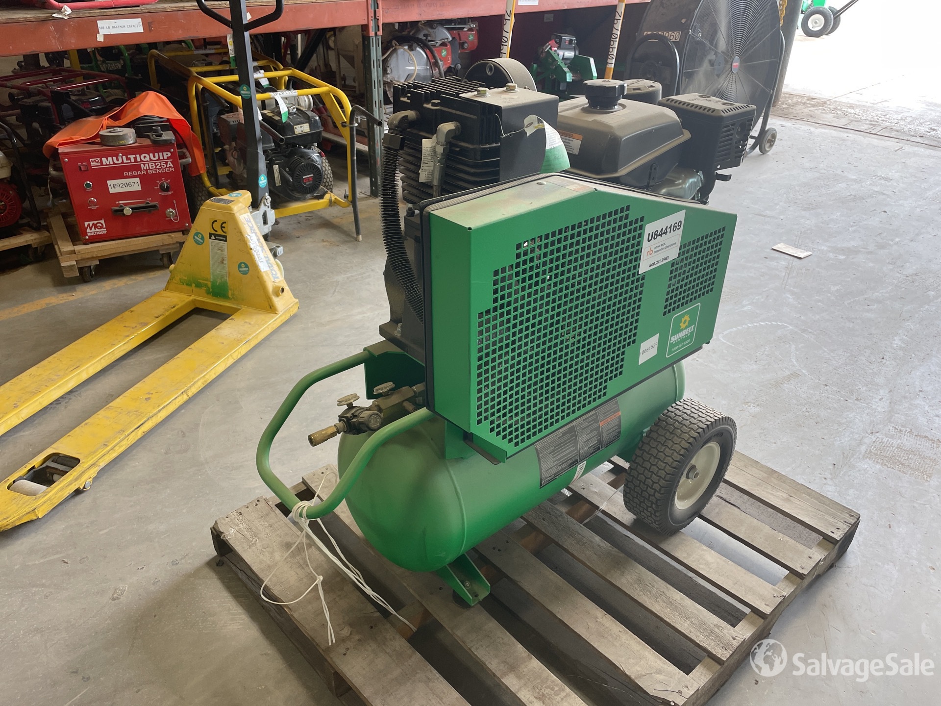 2022 Mi-T-M AM2-PH95-20SB 19.7 cfm Mobile Air Compressor