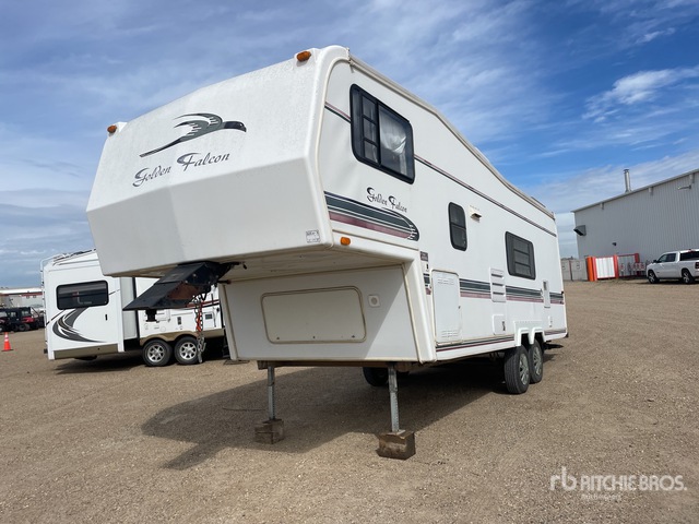 1999 Glendale Golden Falcon 27 ft Travel Trailer | Ritchie Bros ...