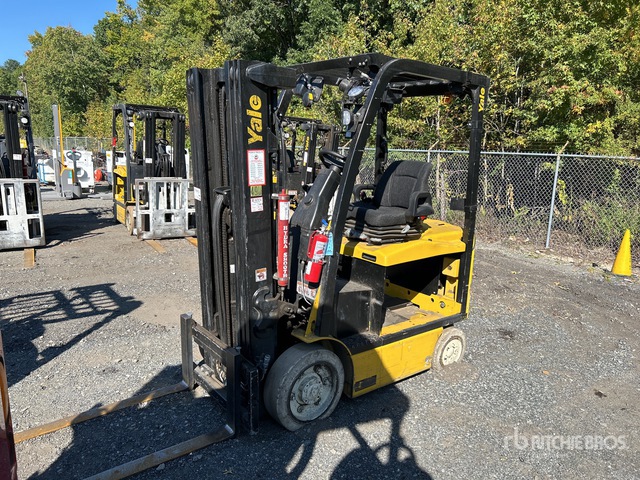 2020 Yale ERC050 4800 lb Electric Forklift (Inoperable) | Ritchie Bros