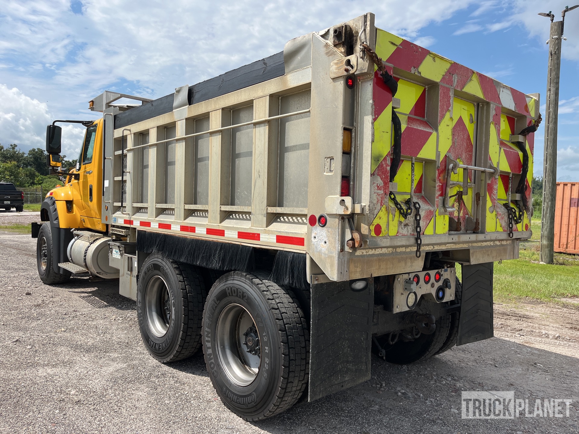 2011 International 7600 6x4 T/A Dump Truck in Arcadia
