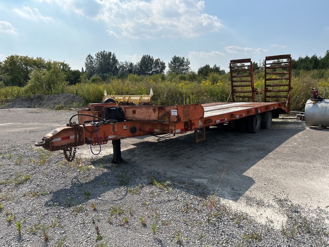 1987 T.C. WELDING LIMITED 40000 lb 21 ft T/A Equipment Trailer