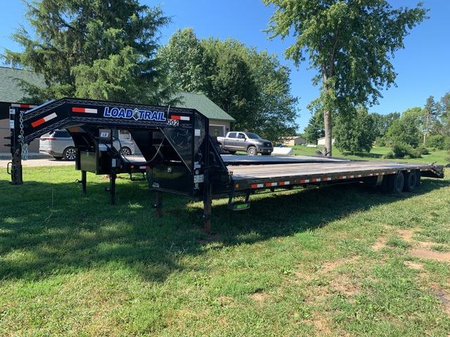 2020 Load Trail 14000 lb 40 ft T/A Gooseneck Equipment Trailer