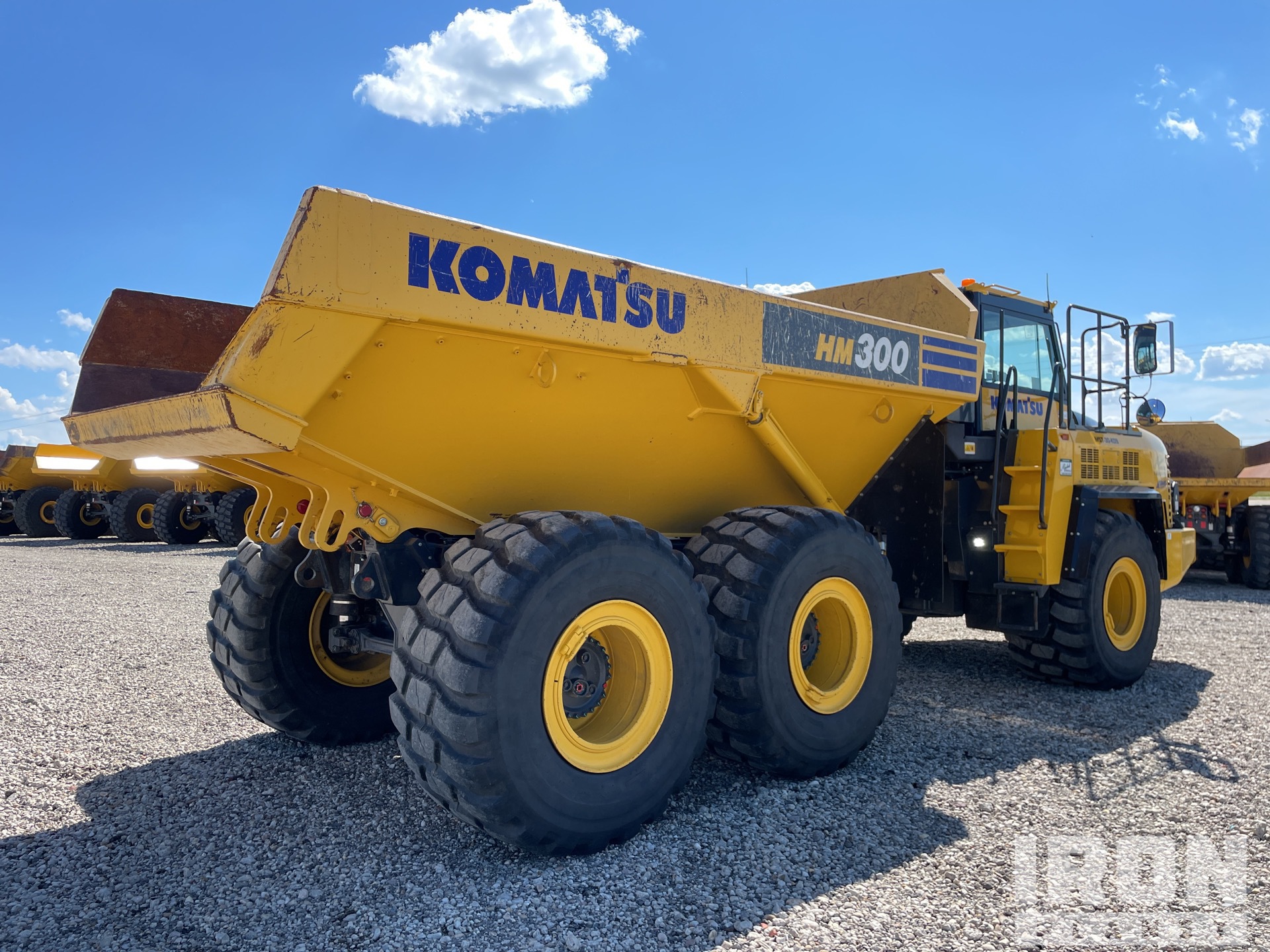 Komatsuさま専用 KOMATSU/FG25/2.5t/ 100h - 有限会社 TwoPieces（ツーピース）