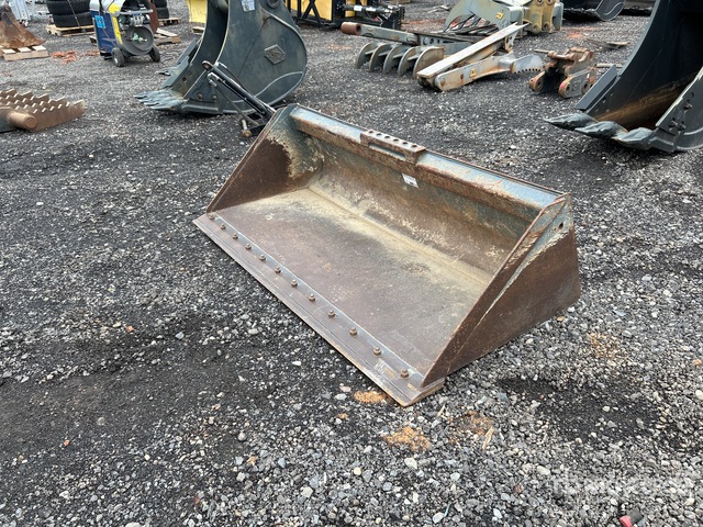 ASV 72 in General Purpose Skid Steer Bucket | Ritchie Bros. Auctioneers