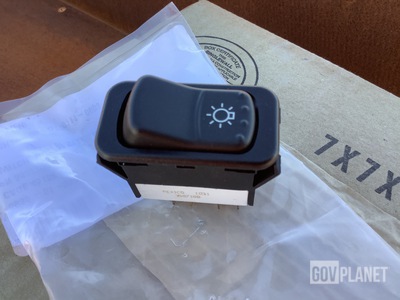 (468) Oshkosh 3557108 Master Lighting Switches