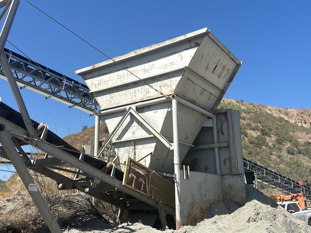 4 ft 6 in Aggregate Hopper