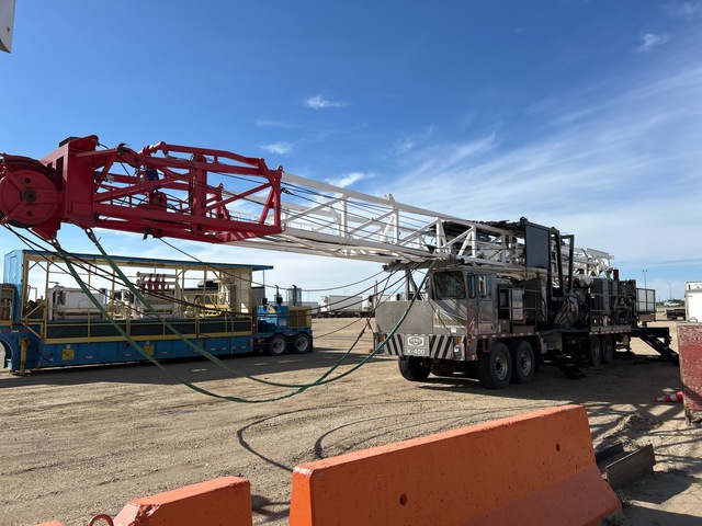 1978 Kremco 400 K-404 8x2 Twin-Steer Well Service Rig 1978 Kremco 400 K-404 8x2 Twin-Steer Well Service Rig