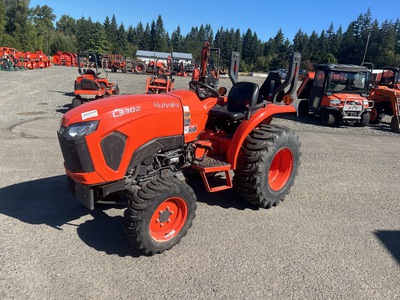 2022 Kubota L3302HST 4WD Tractor