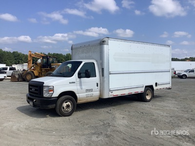 2018 Ford E-350 4x2 Moving Van Truck