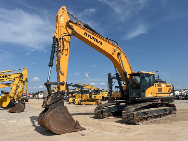 2021 Hyundai HX380L Tracked Excavator