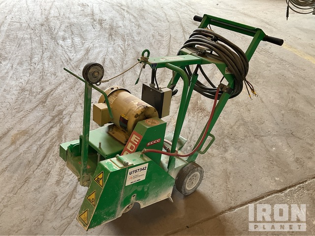 2019 Edco DS-18-5/230/3 Electric Walk-Behind Saw in New Castle